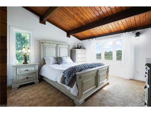 180164 Grey Road 9, Dundalk, ON - Indoor Photo Showing Bedroom