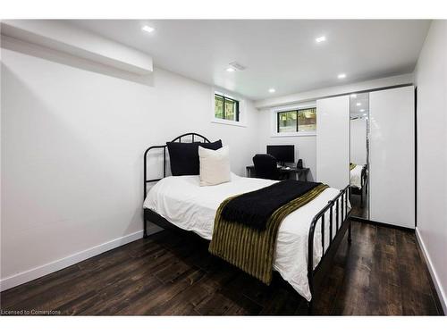 180164 Grey Road 9, Dundalk, ON - Indoor Photo Showing Bedroom