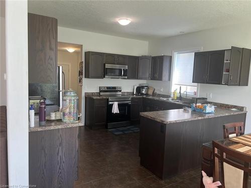 345 Westpark Crescent, Waterloo, ON - Indoor Photo Showing Kitchen With Double Sink