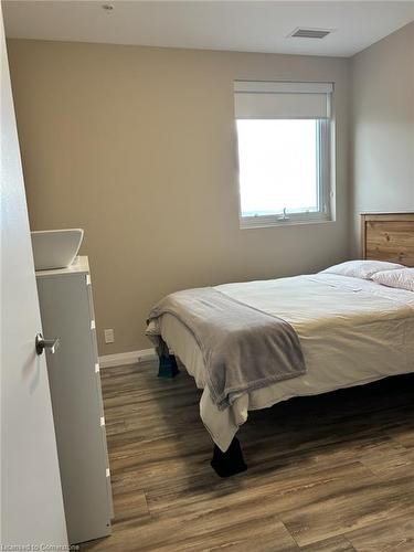 1702-104 Garment Street, Kitchener, ON - Indoor Photo Showing Bedroom