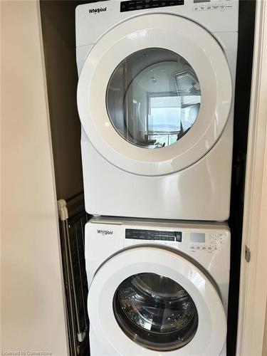 1702-104 Garment Street, Kitchener, ON - Indoor Photo Showing Laundry Room