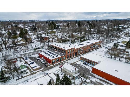 112-85 Spruce Street, Cambridge, ON - Outdoor With View