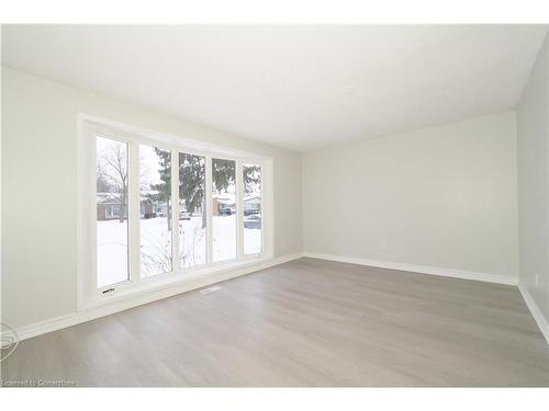 46 Monteagle Crescent, Kitchener, ON - Indoor Photo Showing Other Room