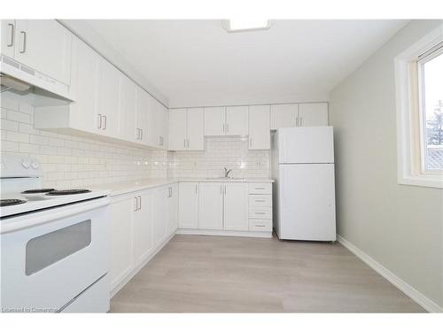 46 Monteagle Crescent, Kitchener, ON - Indoor Photo Showing Kitchen