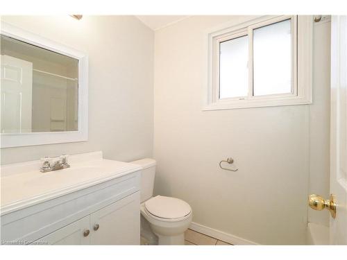 46 Monteagle Crescent, Kitchener, ON - Indoor Photo Showing Bathroom