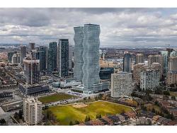 5806-3883 Quartz Road  Mississauga, ON L5B 0M4