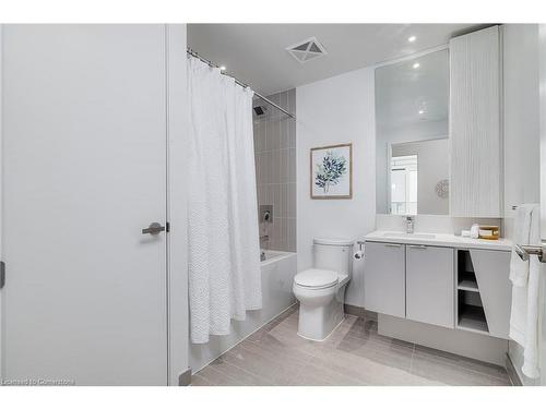 5806-3883 Quartz Road, Mississauga, ON - Indoor Photo Showing Bathroom