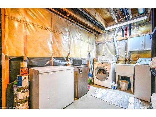 399 Glendale Avenue, St. Catharines, ON - Indoor Photo Showing Laundry Room