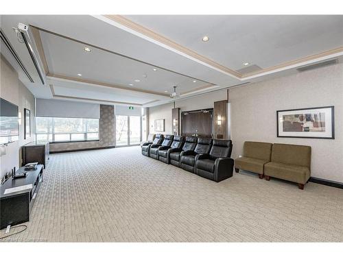 1510-3504 Hurontario Street, Mississauga, ON - Indoor