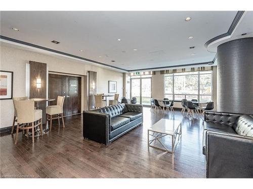 1510-3504 Hurontario Street, Mississauga, ON - Indoor Photo Showing Living Room