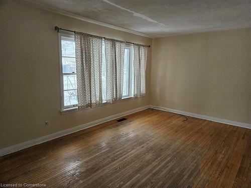 239 Hemlock Street, Waterloo, ON - Indoor Photo Showing Other Room