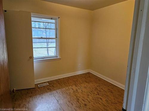 239 Hemlock Street, Waterloo, ON - Indoor Photo Showing Other Room