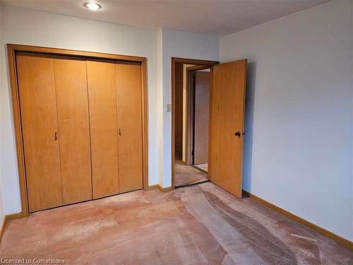 241 Hemlock Street, Waterloo, ON - Indoor Photo Showing Other Room