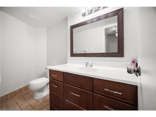 266-40 Tannery Street E, Cambridge, ON - Indoor Photo Showing Bathroom