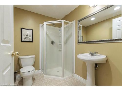 1130 Copper Leaf Crescent, Kitchener, ON - Indoor Photo Showing Bathroom