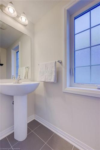 169 South Creek Drive, Kitchener, ON - Indoor Photo Showing Bathroom