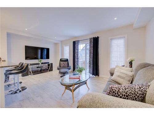 169 South Creek Drive, Kitchener, ON - Indoor Photo Showing Living Room