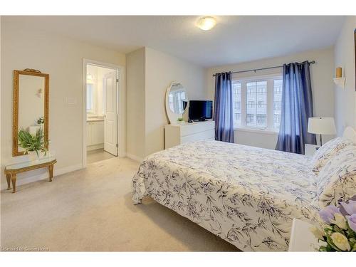 169 South Creek Drive, Kitchener, ON - Indoor Photo Showing Bedroom