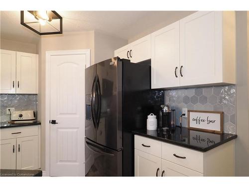 30 Isaac Street, Elmira, ON - Indoor Photo Showing Kitchen