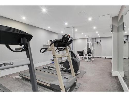 411-55 Green Valley Drive, Kitchener, ON - Indoor Photo Showing Gym Room