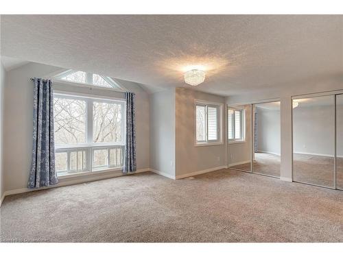 40 Brandy Crescent, Kitchener, ON - Indoor Photo Showing Other Room