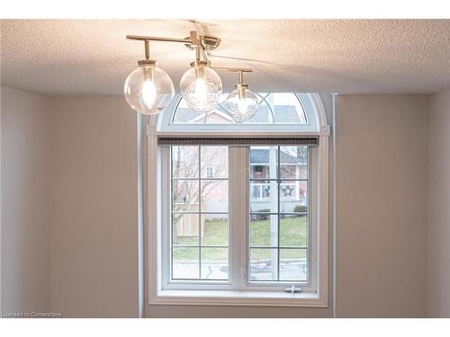 40 Brandy Crescent, Kitchener, ON - Indoor Photo Showing Other Room