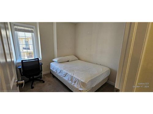 26-420 Linden Drive, Cambridge, ON - Indoor Photo Showing Bedroom