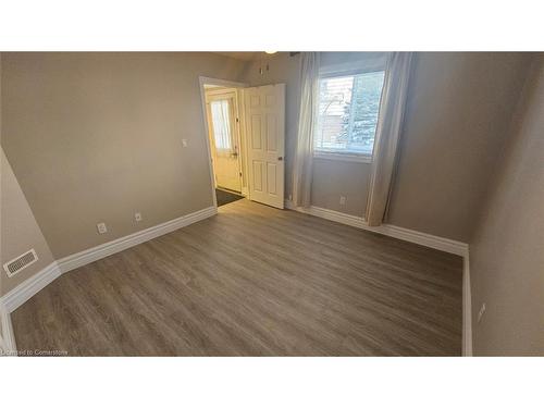 1B-1180 Countrystone Drive, Kitchener, ON - Indoor Photo Showing Other Room