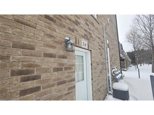 1B-1180 Countrystone Drive, Kitchener, ON - Outdoor