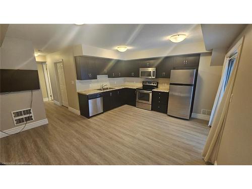 1B-1180 Countrystone Drive, Kitchener, ON - Indoor Photo Showing Kitchen With Stainless Steel Kitchen