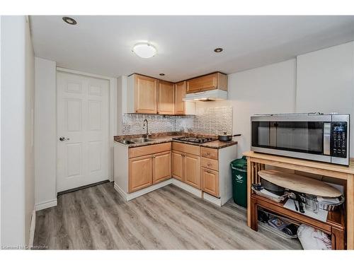 15 Todd Street, Cambridge, ON - Indoor Photo Showing Kitchen With Double Sink