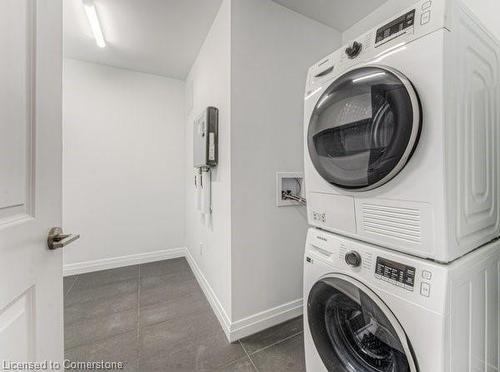 524-525 New Dundee Road, Kitchener, ON - Indoor Photo Showing Laundry Room