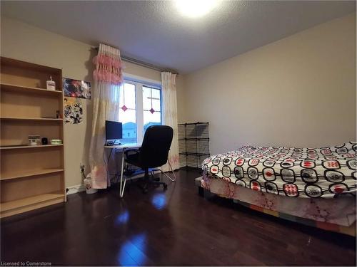 90 Redtail Street, Kitchener, ON - Indoor Photo Showing Bedroom