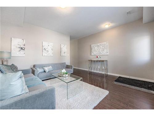 709 Frederick Street, Kitchener, ON - Indoor Photo Showing Living Room