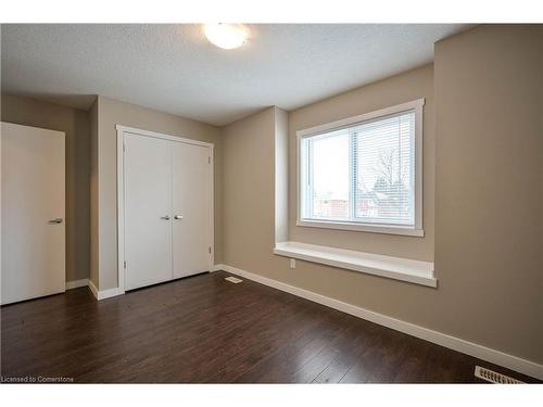 709 Frederick Street, Kitchener, ON - Indoor Photo Showing Other Room