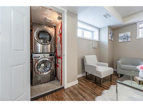 709 Frederick Street, Kitchener, ON - Indoor Photo Showing Laundry Room