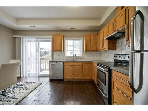 709 Frederick Street, Kitchener, ON - Indoor Photo Showing Kitchen