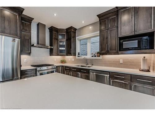 481 Rivertrail Avenue, Kitchener, ON - Indoor Photo Showing Kitchen With Stainless Steel Kitchen With Double Sink With Upgraded Kitchen