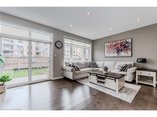 481 Rivertrail Avenue, Kitchener, ON - Indoor Photo Showing Living Room