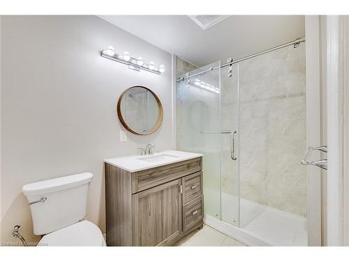 185 Duke Street, Clarington, ON - Indoor Photo Showing Bathroom