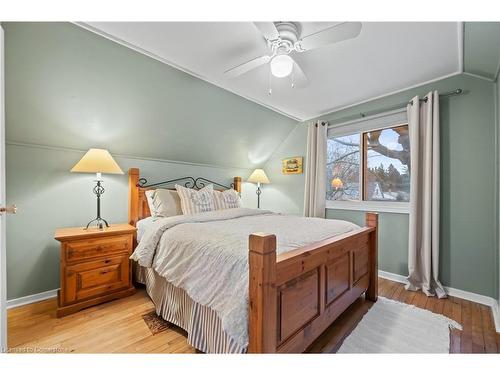 5 Churchill Crescent E, Fergus, ON - Indoor Photo Showing Bedroom