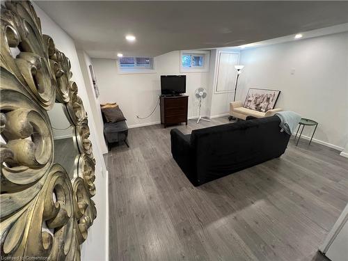 Lower-62 Sunnyhill Road, Cambridge, ON - Indoor Photo Showing Basement