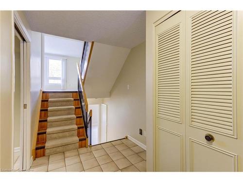 124 Westheights Drive, Kitchener, ON - Indoor Photo Showing Other Room