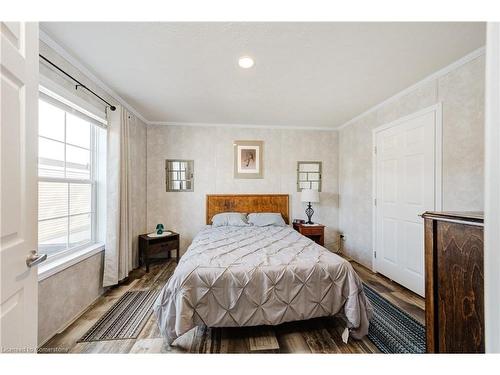 99 Fourth Conc Road, Burford, ON - Indoor Photo Showing Bedroom