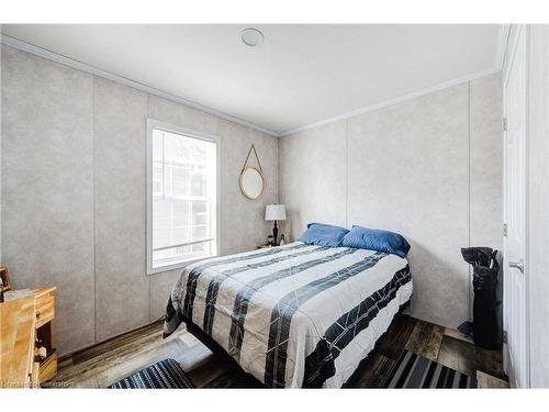 99 Fourth Conc Road, Burford, ON - Indoor Photo Showing Bedroom