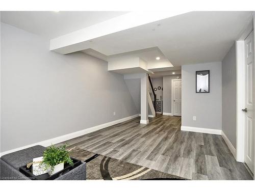 22 Westmount Mews, Cambridge, ON - Indoor Photo Showing Other Room