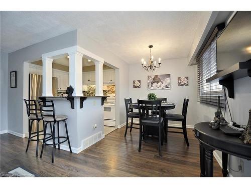 22 Westmount Mews, Cambridge, ON - Indoor Photo Showing Dining Room