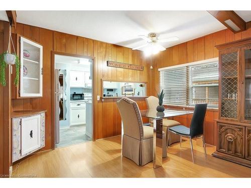 12 Macpherson Crescent, Flamborough, ON - Indoor Photo Showing Dining Room