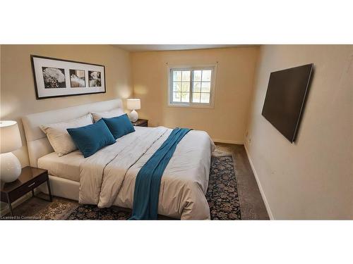 51 Schueller Street, Kitchener, ON - Indoor Photo Showing Bedroom