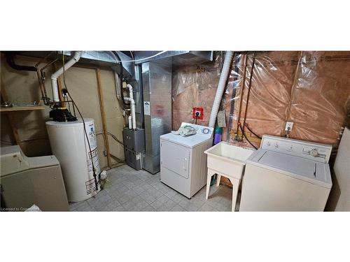 51 Schueller Street, Kitchener, ON - Indoor Photo Showing Laundry Room